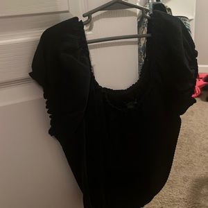 Black wild fable crop top size: medium